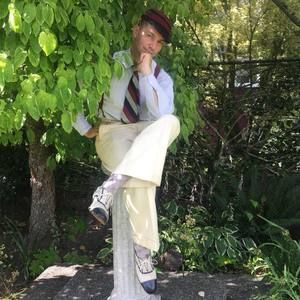 Meet your Posher, Sam